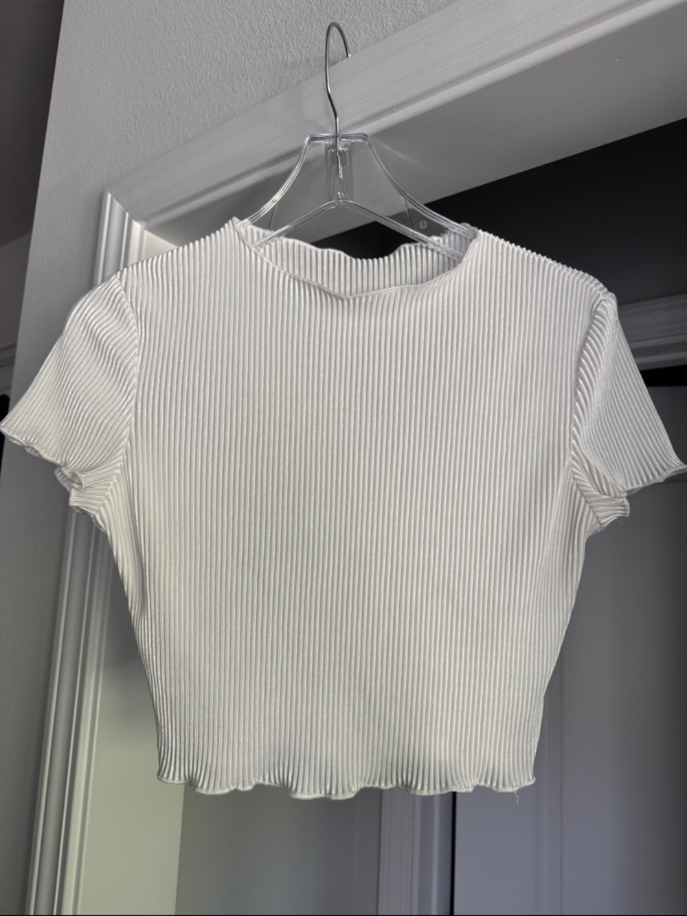 White Ruffle Ribbed Crewneck Crop Top